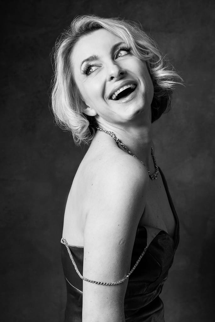 210324-women-over-40-portraits-Liz-Marie-Portraits3