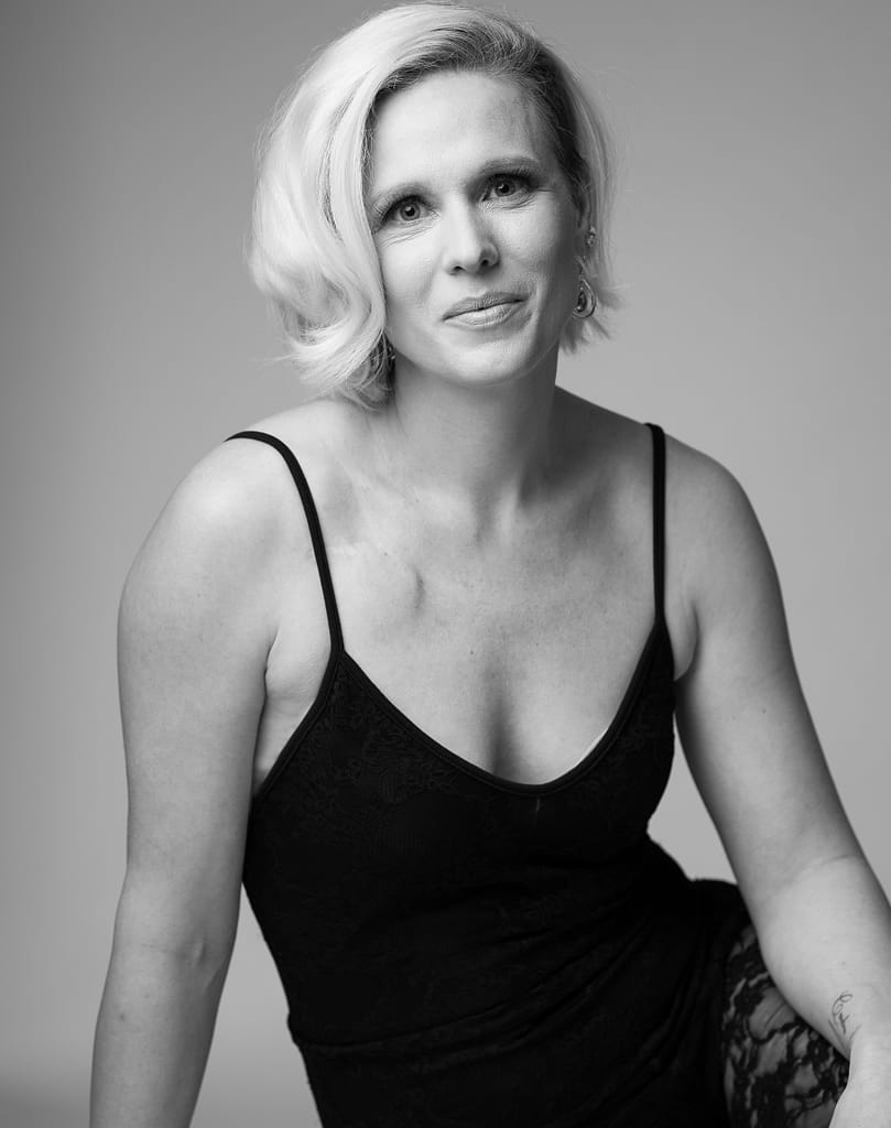 210211artist-portraits-Liz-Marie-Portraits8